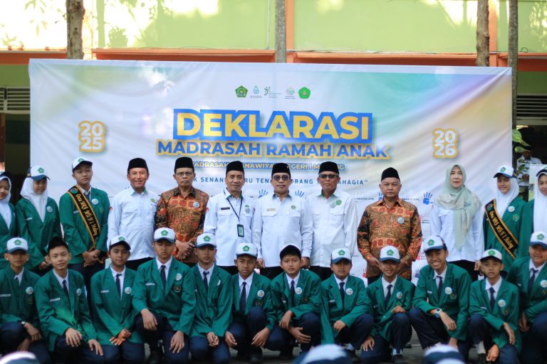 MTsN 1 Malang Kukuhkan Komitmen Madrasah Ramah Anak