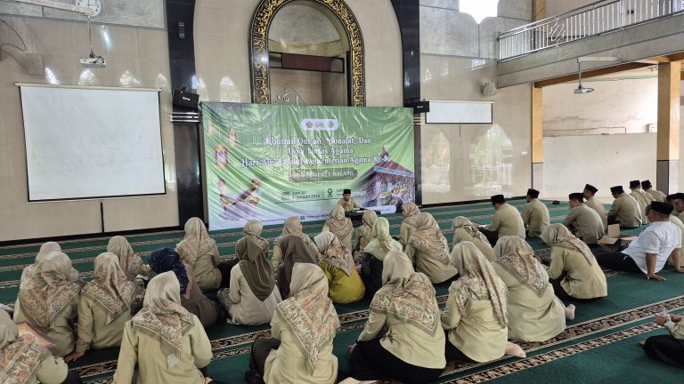 MTSN 1 MALANG GELAR KHOTMIL QUR’AN, DOAKAN KEBERKAHAN HAB KEMENAG KE-80