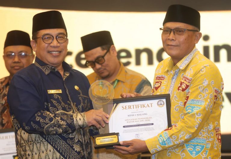 MTsN 1 Malang Raih Anugerah Pendidikan 2026, Dinobatkan sebagai Pelopor Pengembangan Bilingual